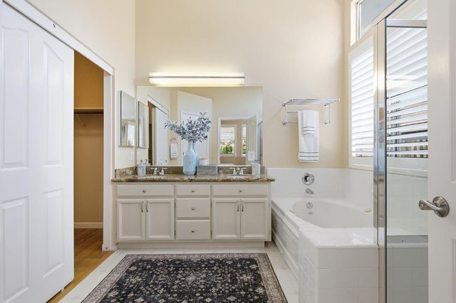 209 Wisteria Ct, Roseville, CA 95678