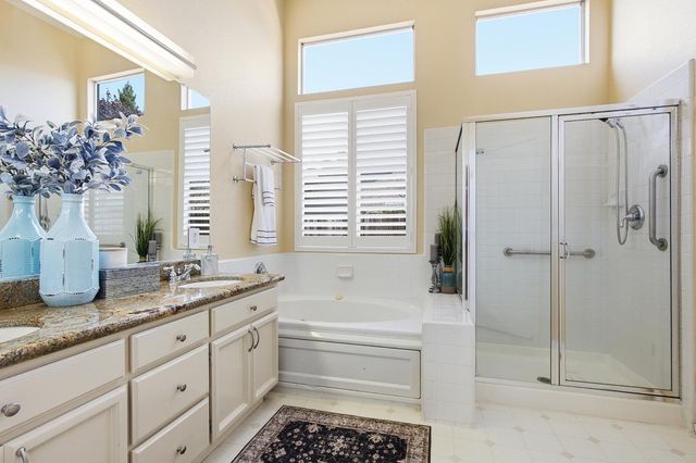 209 Wisteria Ct, Roseville, CA 95678