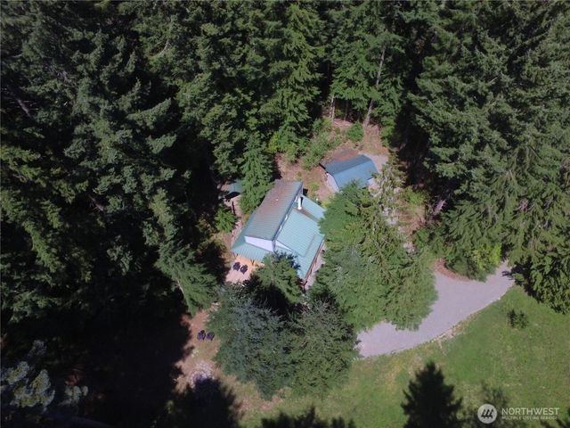 16726 Mountain Side Drive E, Greenwater, WA 98022