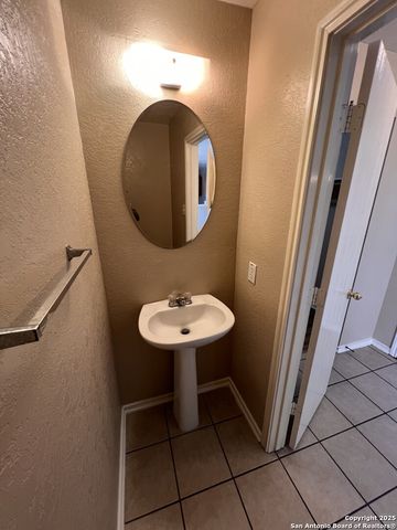 4926 Heather Pass, San Antonio, TX 78218