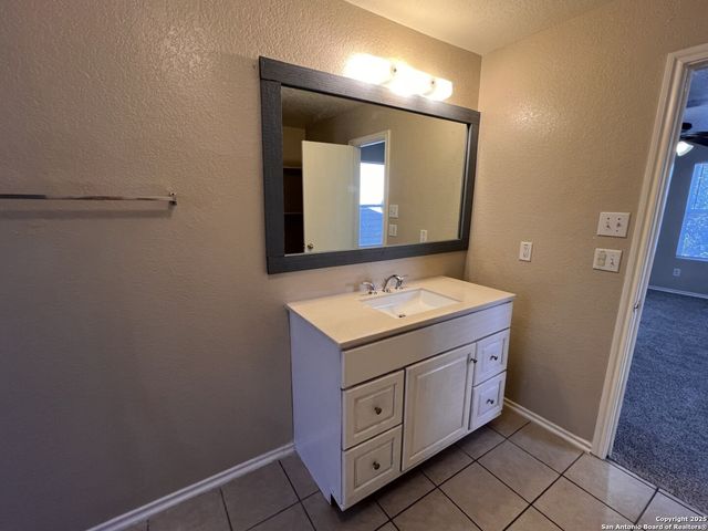 4926 Heather Pass, San Antonio, TX 78218