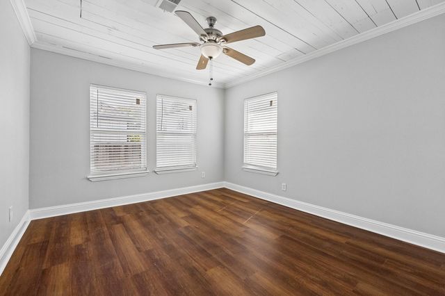 5526 Truett Street, Houston, TX 77023