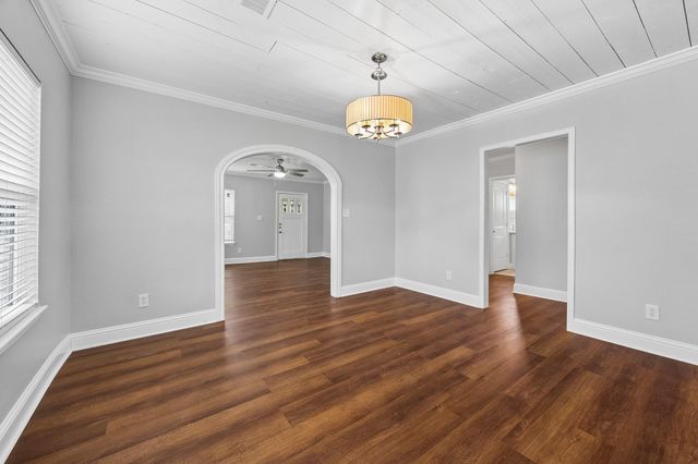5526 Truett Street, Houston, TX 77023