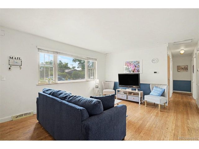 1483 S Balsam St, Denver, CO 80232