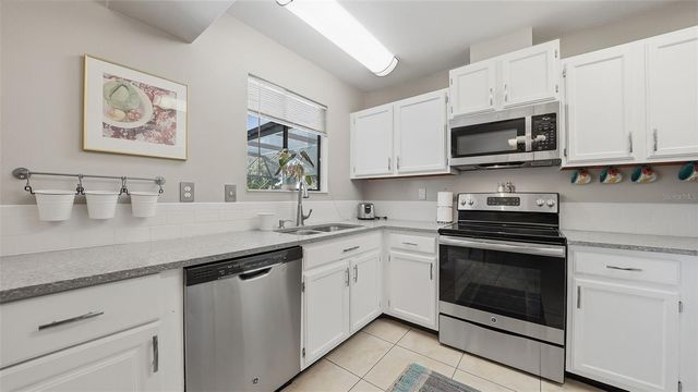 3944 PALAU DRIVE, Sarasota, FL 34241