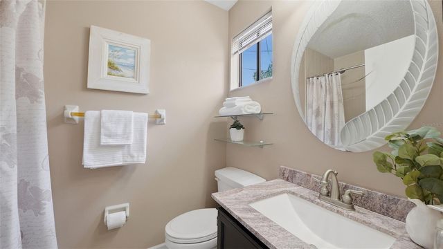 3944 PALAU DRIVE, Sarasota, FL 34241