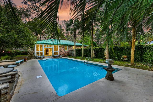 3538 Johan Boulevard, Johns Island, SC 29455