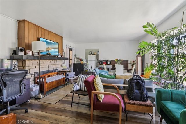 8345 Kester, Panorama City, CA 91402