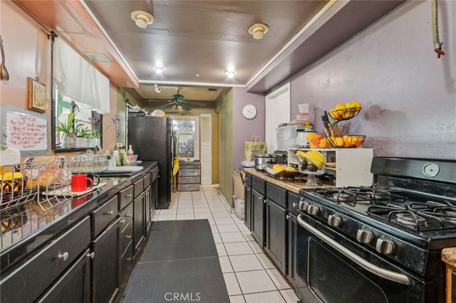 8345 Kester, Panorama City, CA 91402