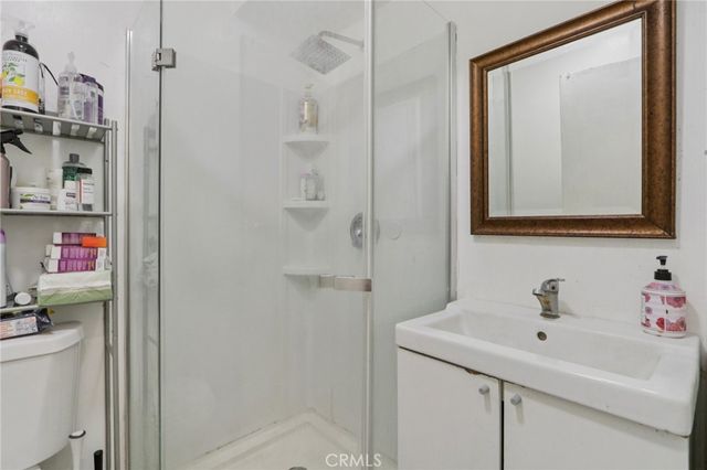 8345 Kester, Panorama City, CA 91402