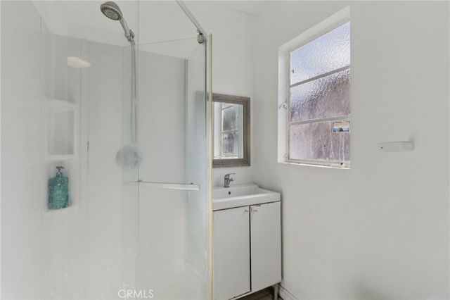 8345 Kester, Panorama City, CA 91402
