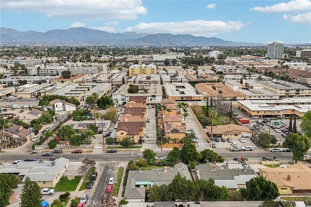 8345 Kester, Panorama City, CA 91402
