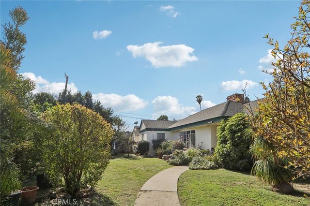 8345 Kester, Panorama City, CA 91402