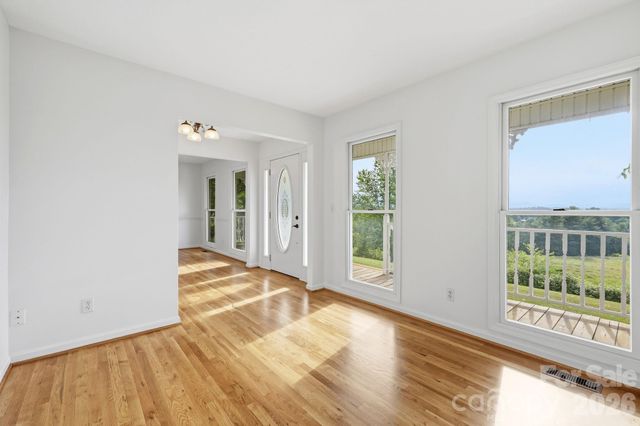 1091 WINDSWEPT RIDGE Road, Marshall, NC 28753