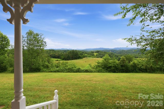 1091 WINDSWEPT RIDGE Road, Marshall, NC 28753