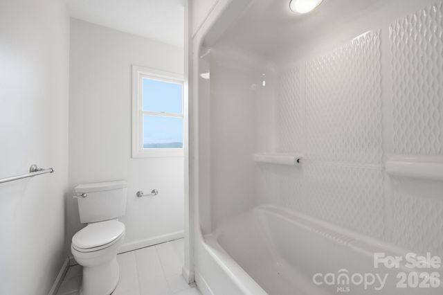 1091 WINDSWEPT RIDGE Road, Marshall, NC 28753