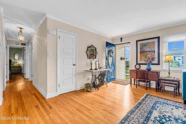 67 N Farragut Avenue, Manasquan, NJ 08736