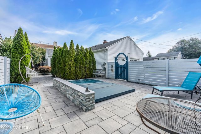 67 N Farragut Avenue, Manasquan, NJ 08736