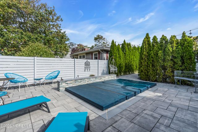 67 N Farragut Avenue, Manasquan, NJ 08736