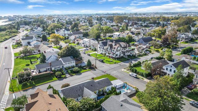 67 N Farragut Avenue, Manasquan, NJ 08736