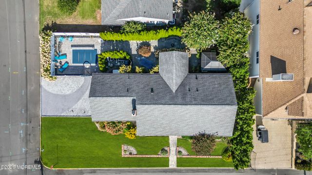 67 N Farragut Avenue, Manasquan, NJ 08736