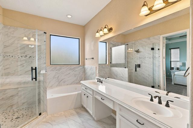 293 W Bend Drive, League City, TX 77573