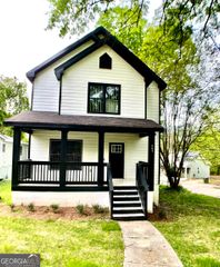 987 ASHBY Circle NW, Atlanta, GA 30314