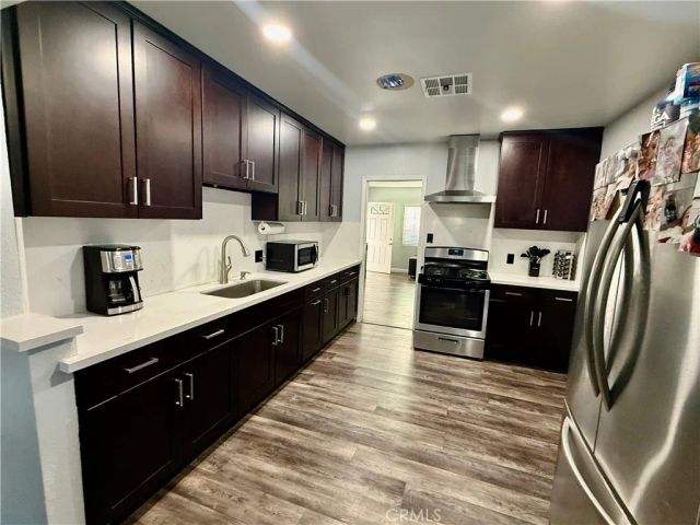 8134 Burnet, Panorama City, CA 91402