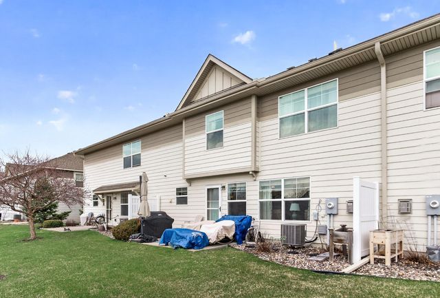 3266 Red Oak Trail, Hamel, MN 55340
