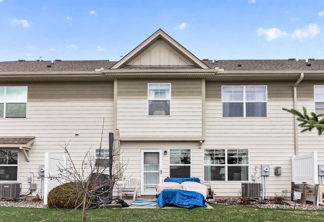 3266 Red Oak Trail, Hamel, MN 55340