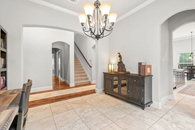 1001 Hilltop Drive, Lavon, TX 75166