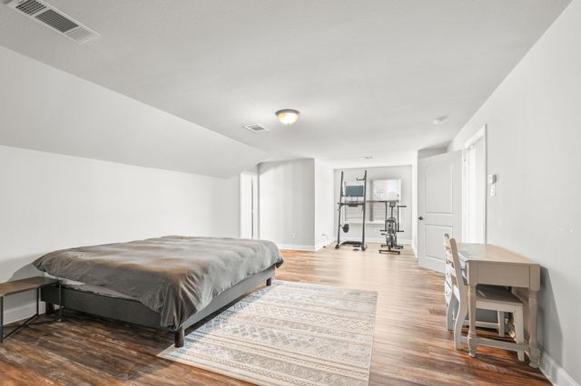 1001 Hilltop Drive, Lavon, TX 75166