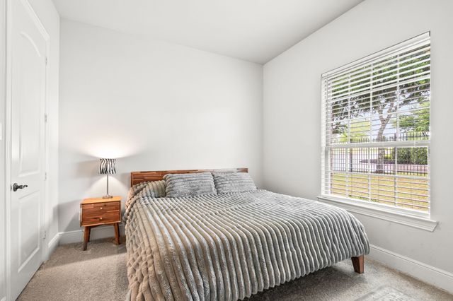 1001 Hilltop Drive, Lavon, TX 75166