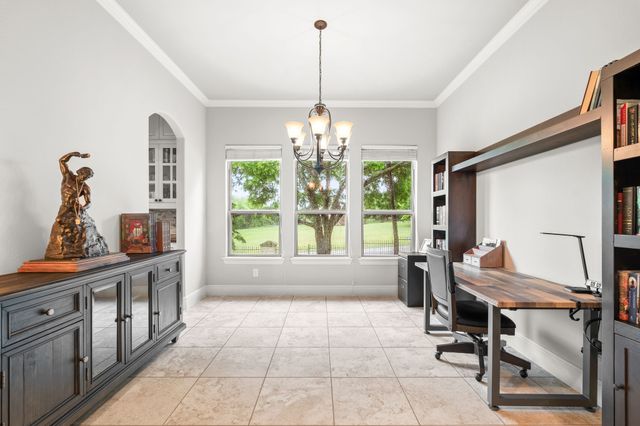 1001 Hilltop Drive, Lavon, TX 75166