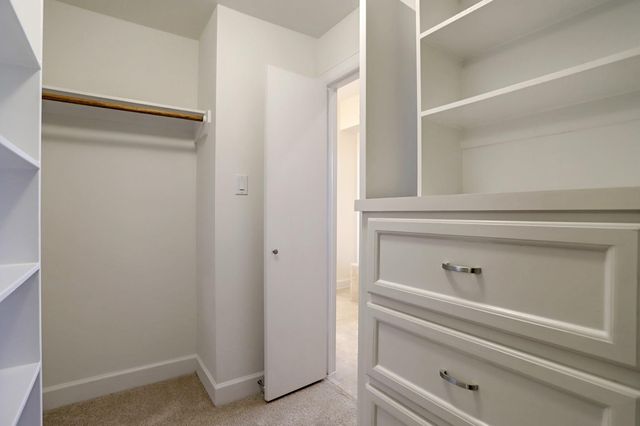 701 E 40th Street, Houston, TX 77022