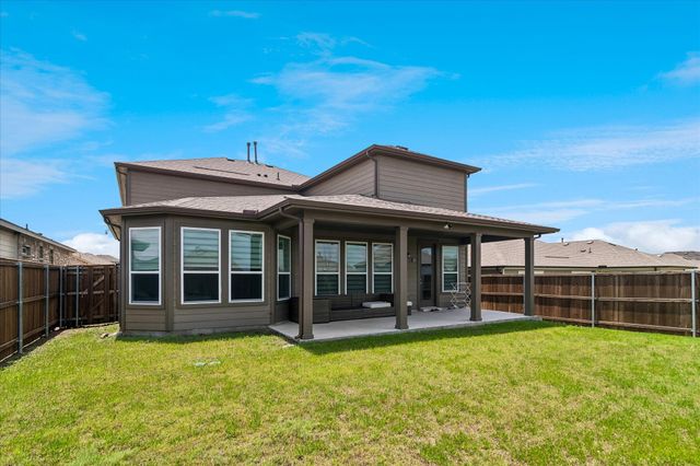 933 Brock Drive, Aubrey, TX 76227