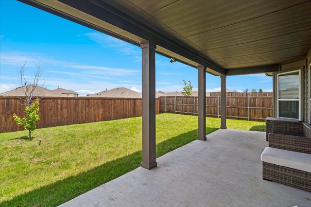933 Brock Drive, Aubrey, TX 76227