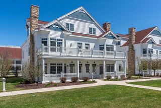 421 Beachfront LANE #Unit 421, Sheboygan, WI 53081