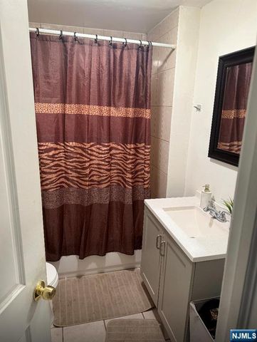 426 18th Street, Paterson, NJ 07524