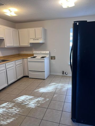 122 Lake Street, Crestview, FL 32539