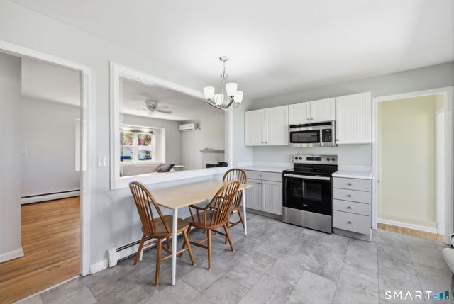 14 Cedarwood Lane, Old Saybrook, CT 06475