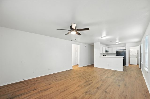 1713 Manor Garden, Greenville, TX 75401