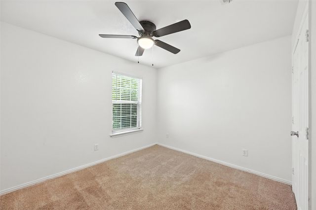 1713 Manor Garden, Greenville, TX 75401