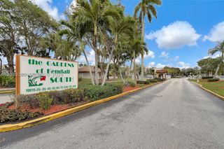10825 SW 112 AV 6-215, Miami, FL 33176