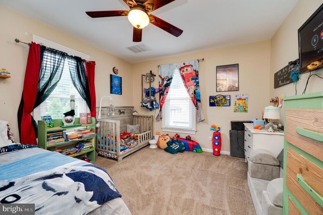 30 W 33RD ST, Reading, PA 19606
