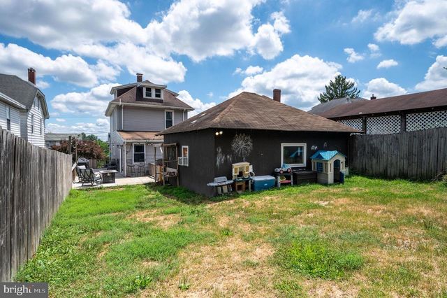 30 W 33RD ST, Reading, PA 19606