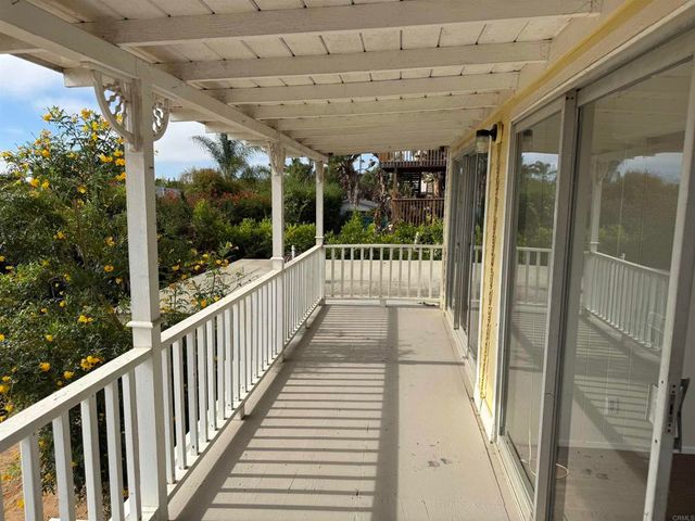 534 Ocean View Avenue, Encinitas, CA 92024