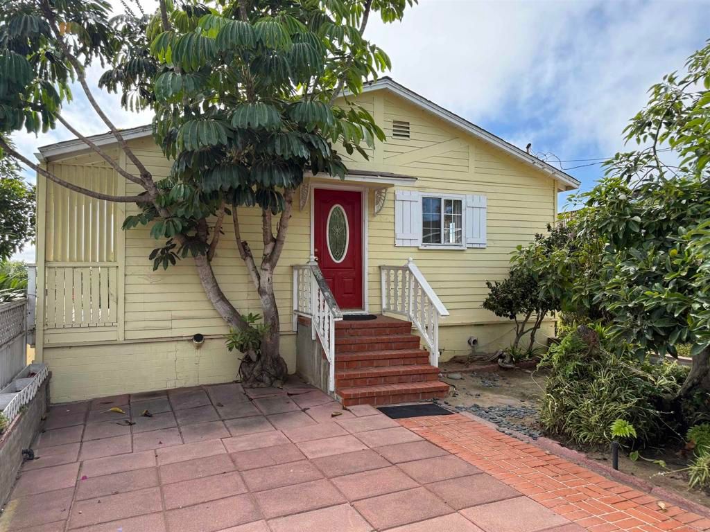 534 Ocean View Avenue, Encinitas, CA 92024