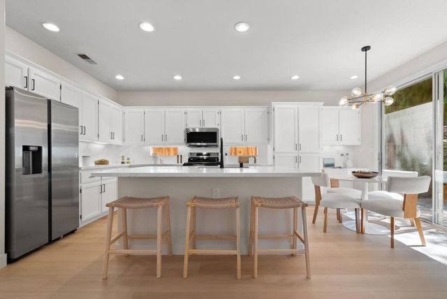 2230 Esperanca Avenue, Santa Clara, CA 95054