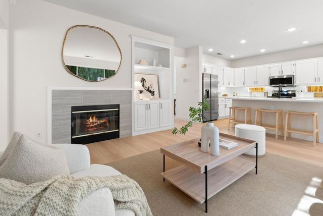 2230 Esperanca Avenue, Santa Clara, CA 95054